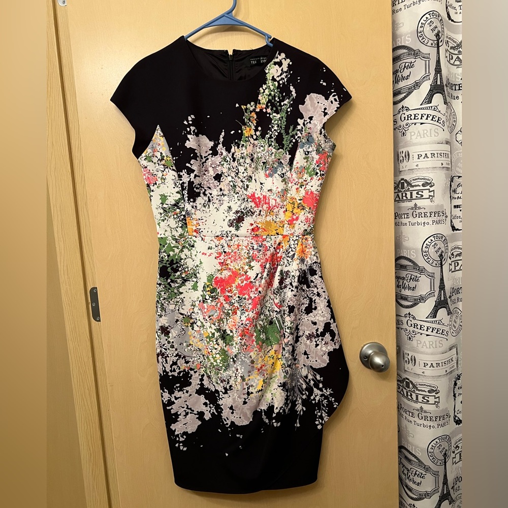 Teri Jon by Rickie Freeman Sheath Dress, Black & Colorful Graphic Print, Size 4